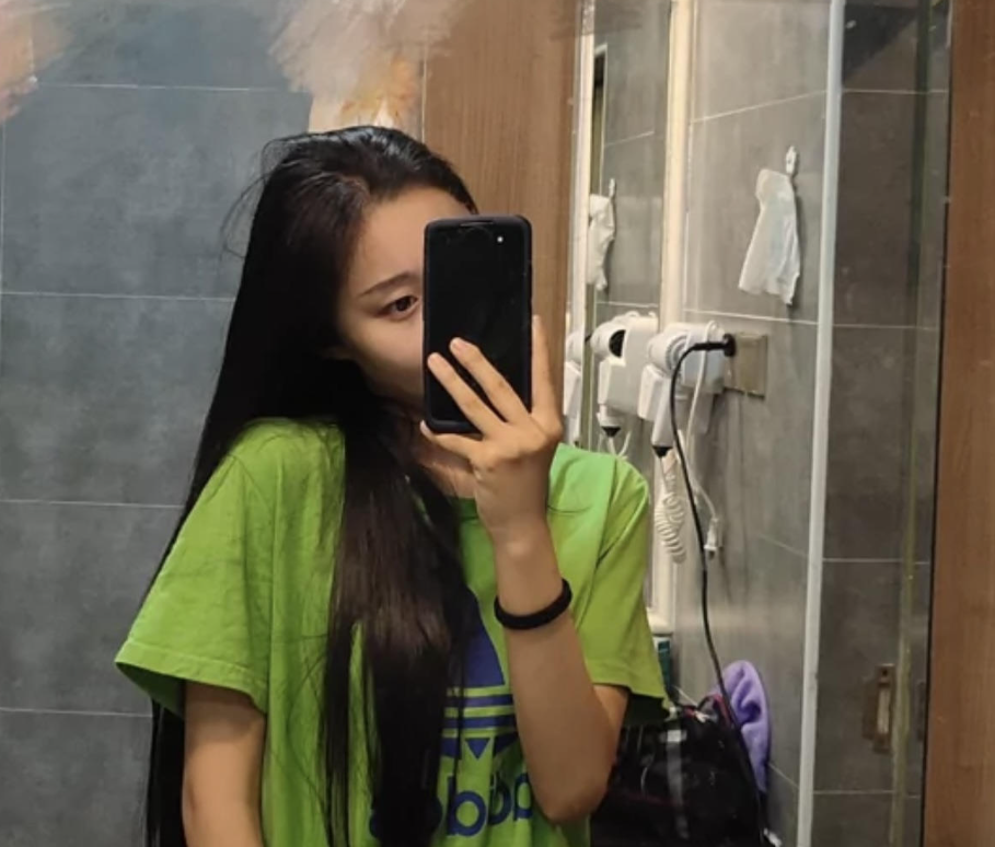 大都摩天大胸小姐姐